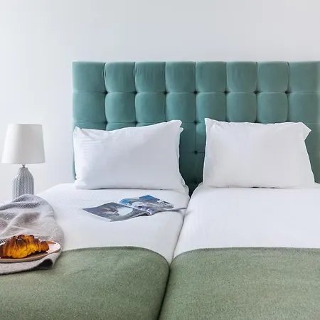 Plum Guide - Breathe In Apartamento Lisboa
